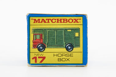 Matchbox 17 Horse Box OVP
