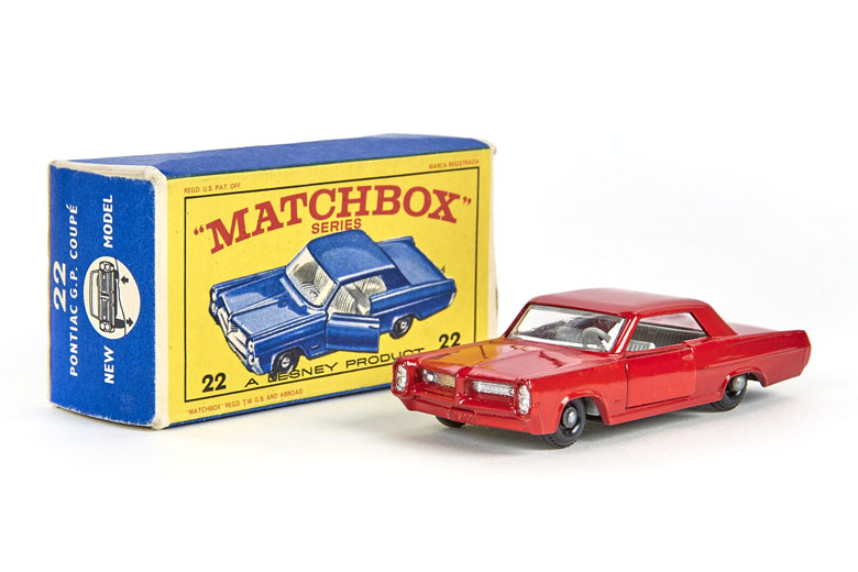 Matchbox 22 Pontiac GP Sports Coupe