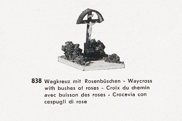 Creglinger Nr. 838 Wegkreuz mit Rosenbüschen