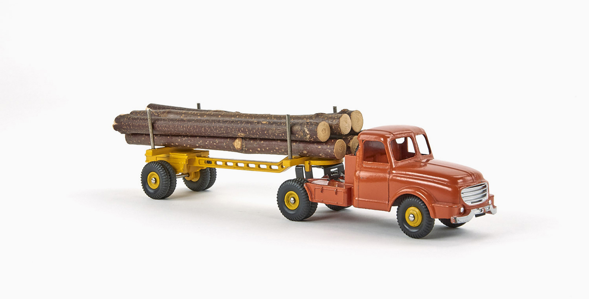 Dinky Toys 36 A Willème tractor and lumber carrier - Schlepper mit