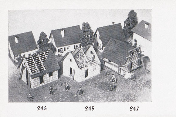 Faller Fertigmodell Nr. 246 Siedlerhaus im Bau 