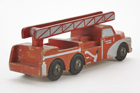 Lego Holzspielzeug Feuerwehr, Lego wooden fire truck