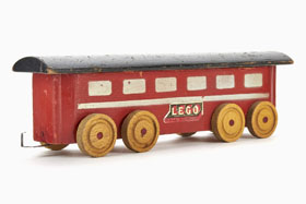 Lego Holzspielzeug Personenwagen, wooden passenger car