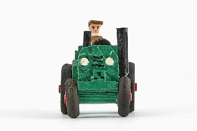 Preiser Figur Nr. 500 Traktor mit Fahrer