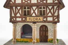 Rudolf Spitaler Nr. 451 Fachwerkhaus mit Laden Flora