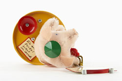 Tucher & Walther Sondermodell T 257 Schweinchen mit Ziehharmonika 